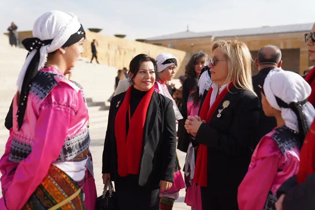 TÜKD 76. Yıl Dönümünde ATA’nın Huzurunda 15